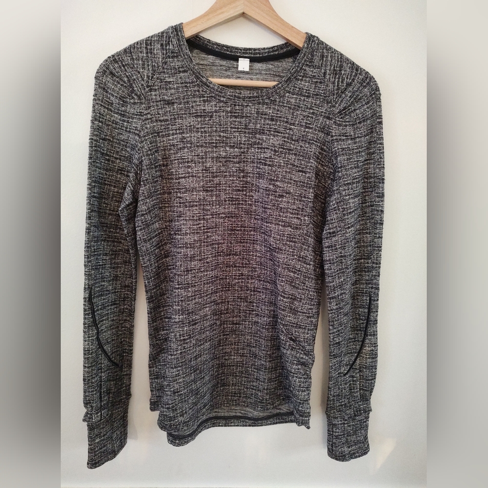 Lululemon Extra Mile Long Sleeve Pullover- Size 4